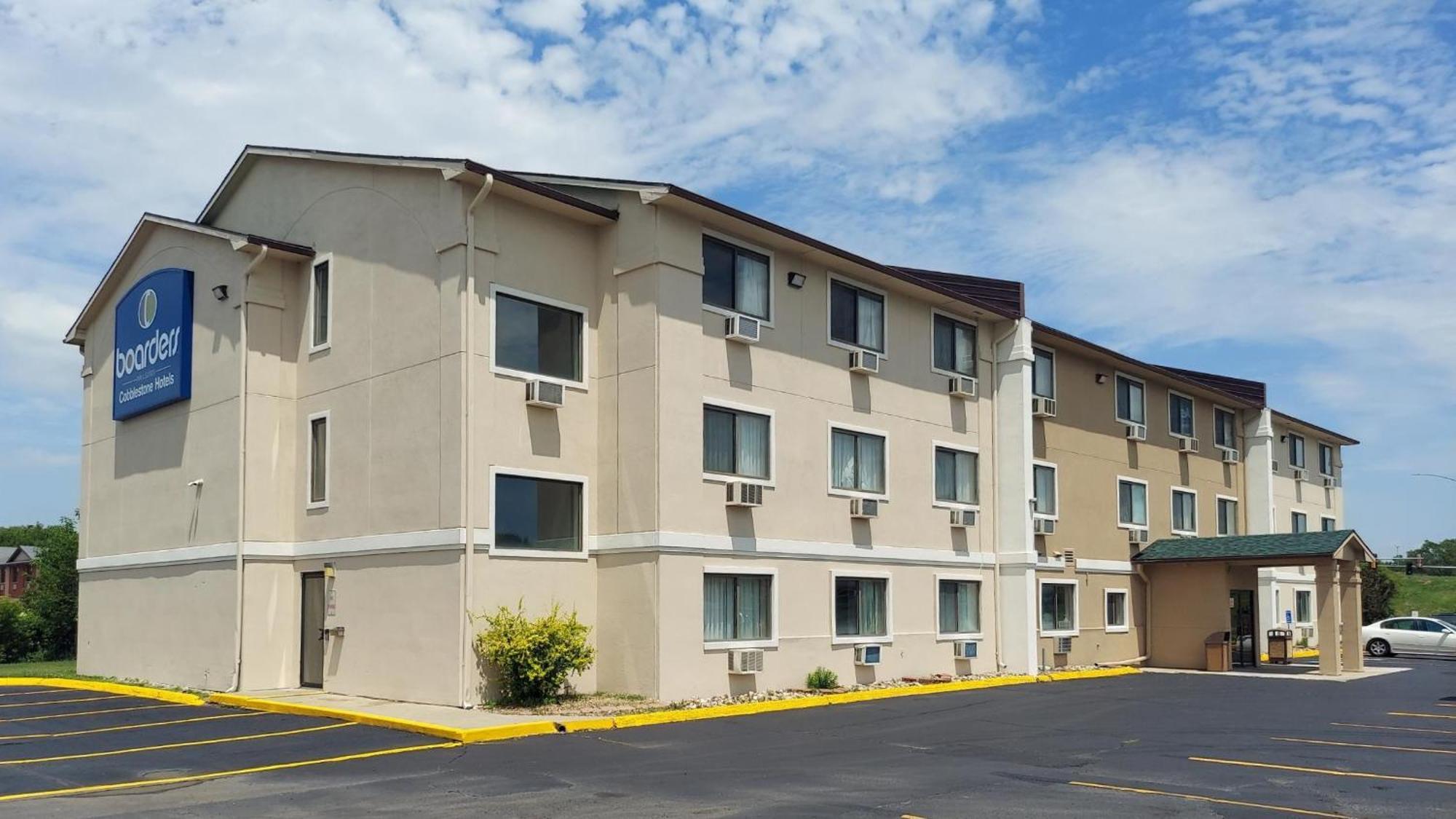 Boarders Inn & Suites By Cobblestone Hotels Waterloo Cedar Falls Extérieur photo